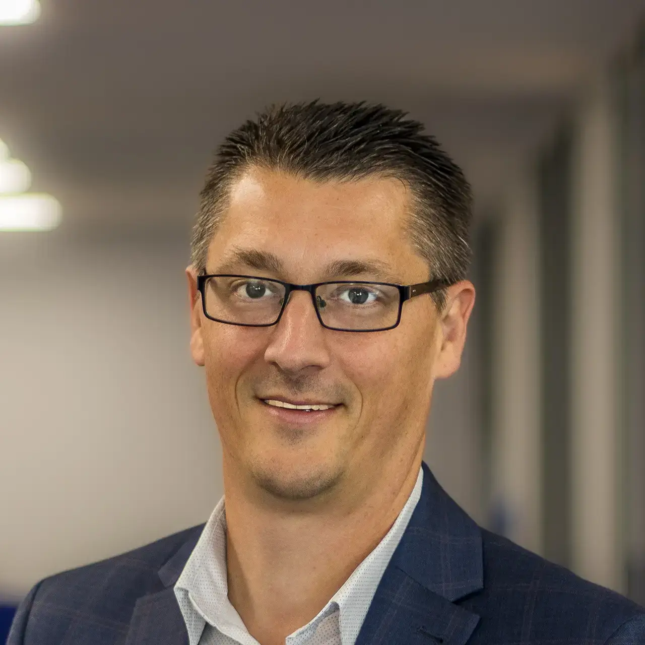 Portrait photo of Neil Fisher